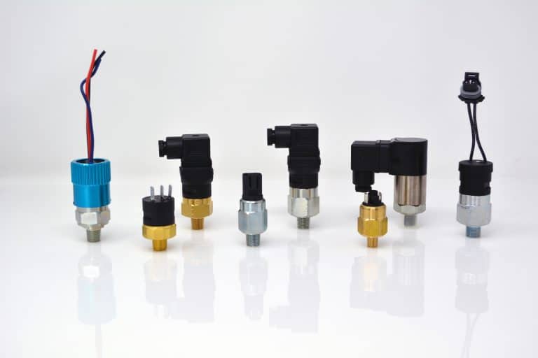 Manufacturer of Pressure, Temperature, Level Switches, and Transducers